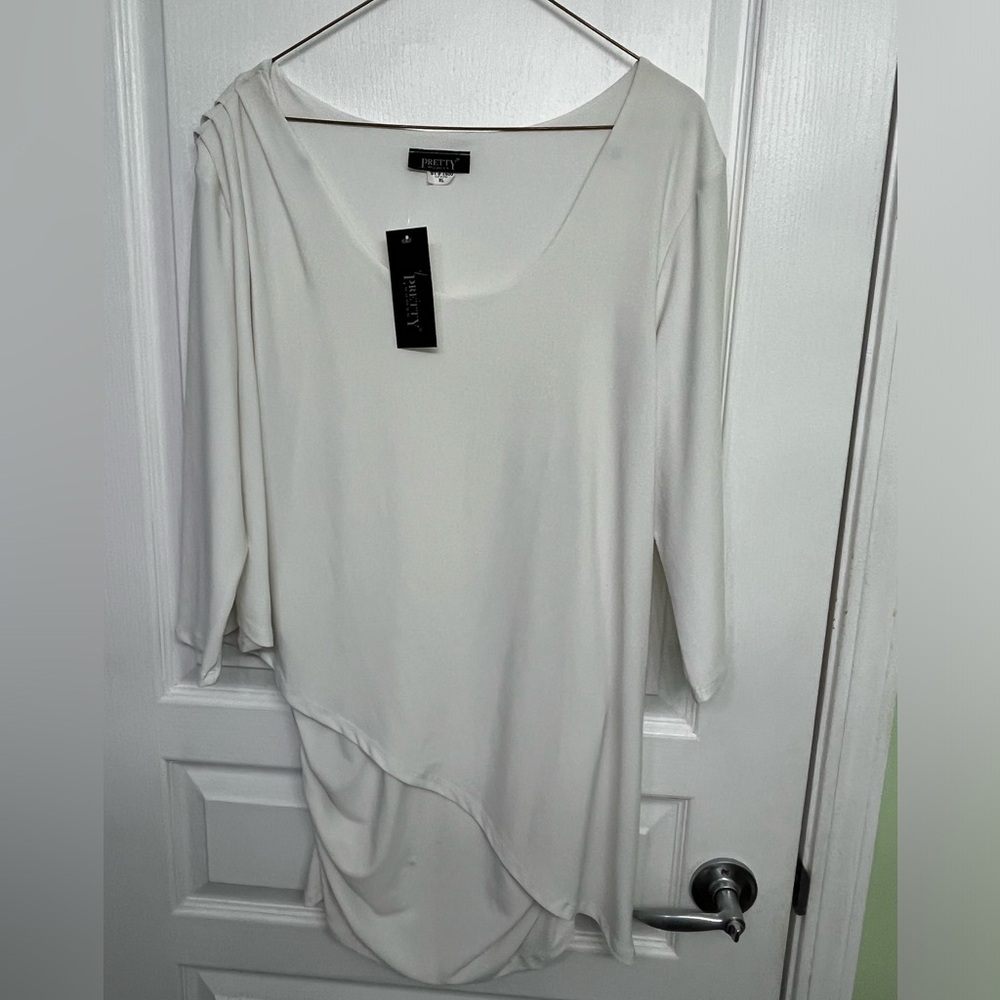 Pretty Woman Polyester Spandex Side Ruched 3/4 Sleeve Tunic Size XL.  NWT!